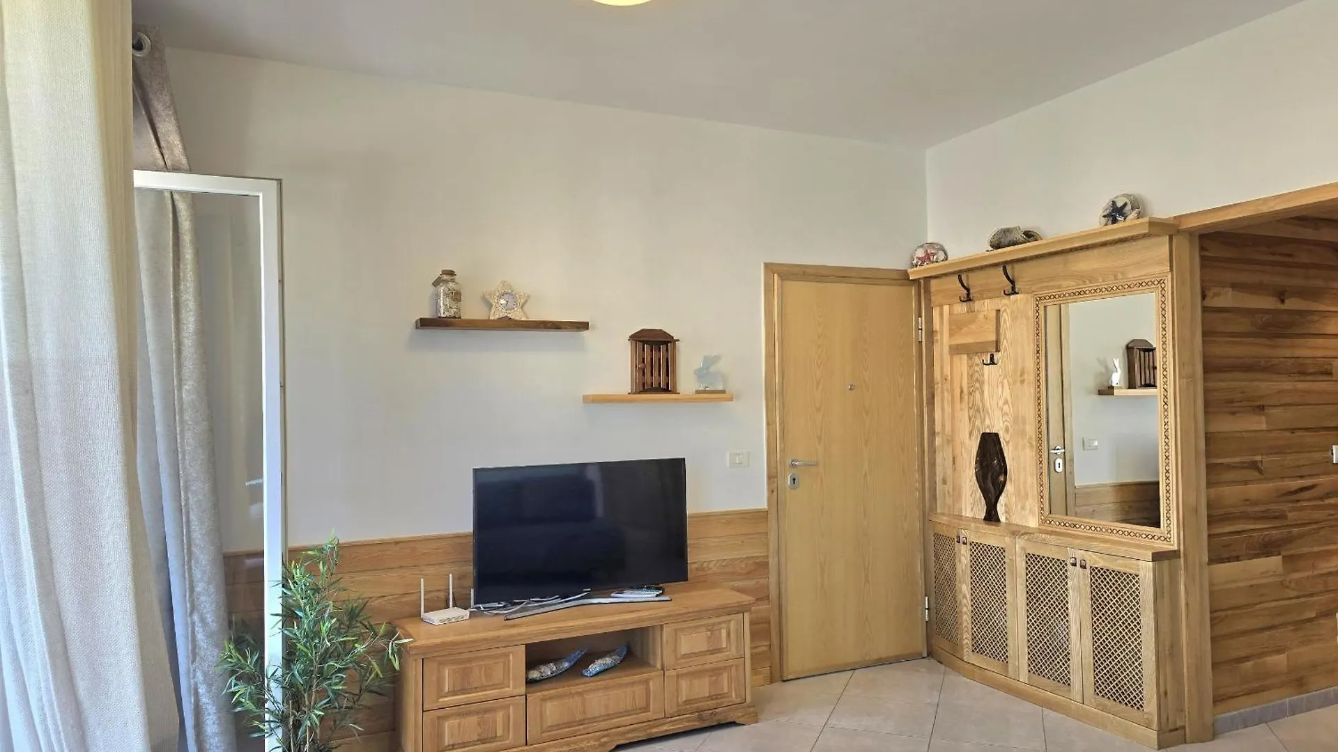 Seaside Timber Apartments Plazhi San Pietro Albania